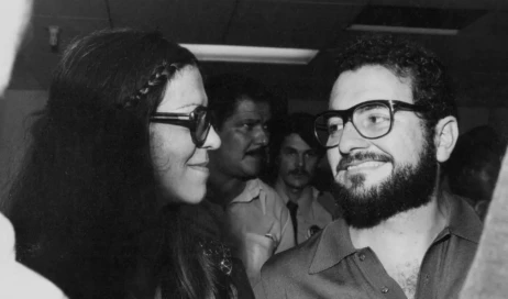 Inês Etienne Romeu e Jarbas Silva Marques 1300