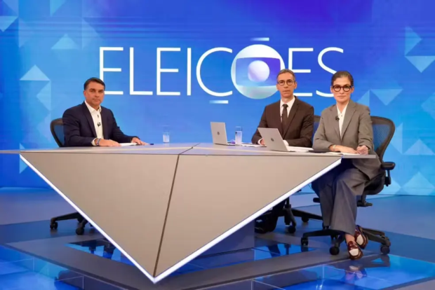 Flávio Bolsonaro com César Tralli e Renata Vasconcellos