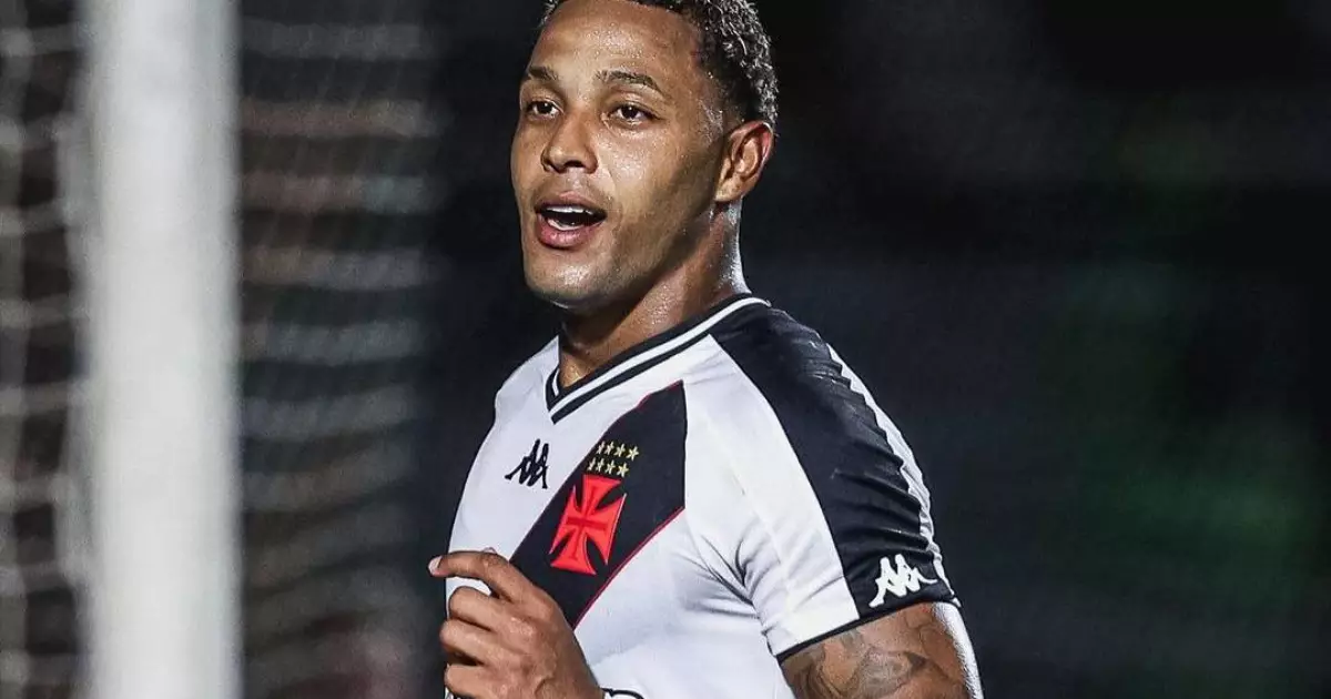 david-correa-uve6jsptn41f