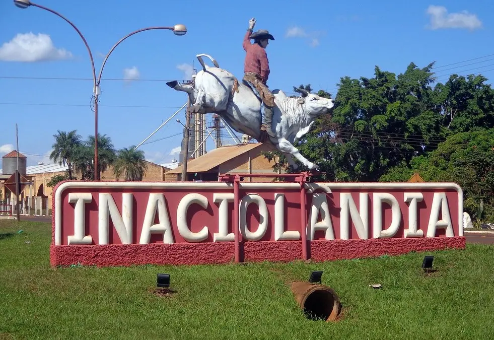 Cidade goiana anuncia concurso público com salários de até R$ 4.070,20; veja como se inscrever