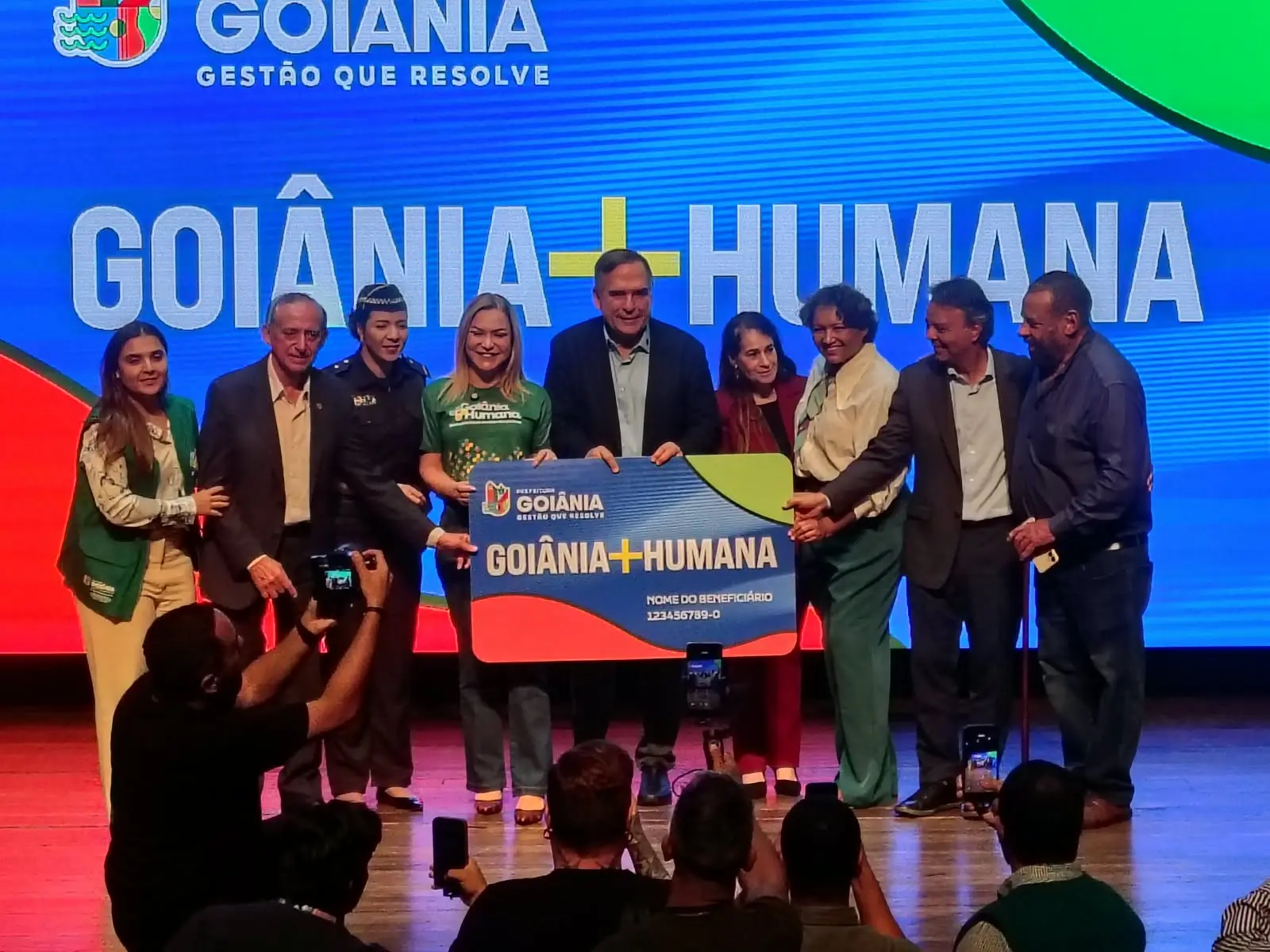 Prefeitura de Goiânia prepara novas regras para auxílio-natalidade, funeral e vulnerabilidade temporária
