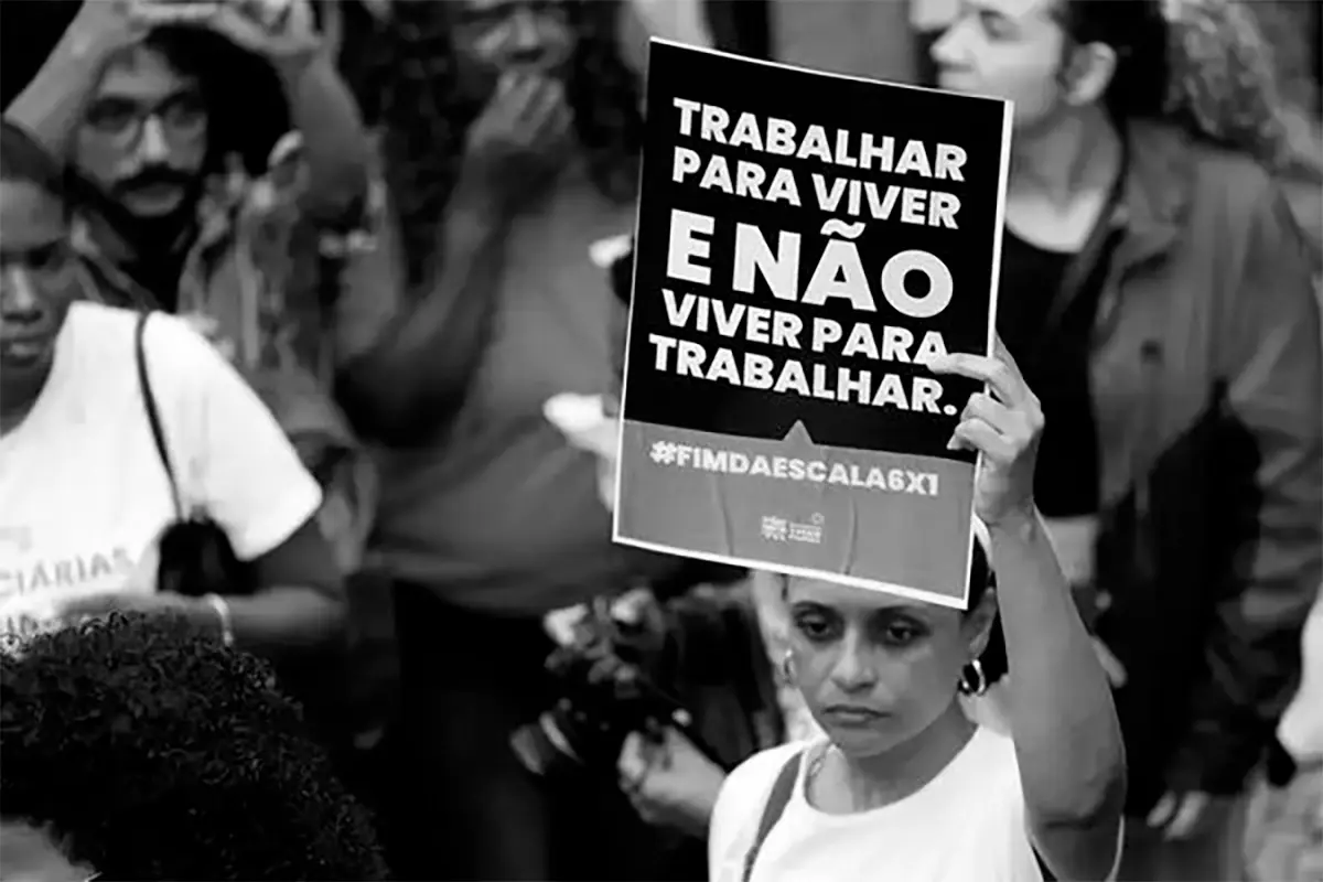 Burnout já movimenta R$ 9,9 bilhões em processos e coloca empresas no centro do debate sobre saúde mental
