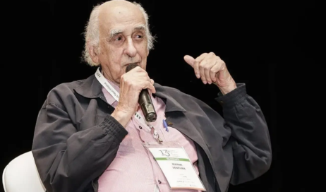 Zuenir Ventura foto de 2018 foto de Alice Vergueiro Abraji 1300 por 867