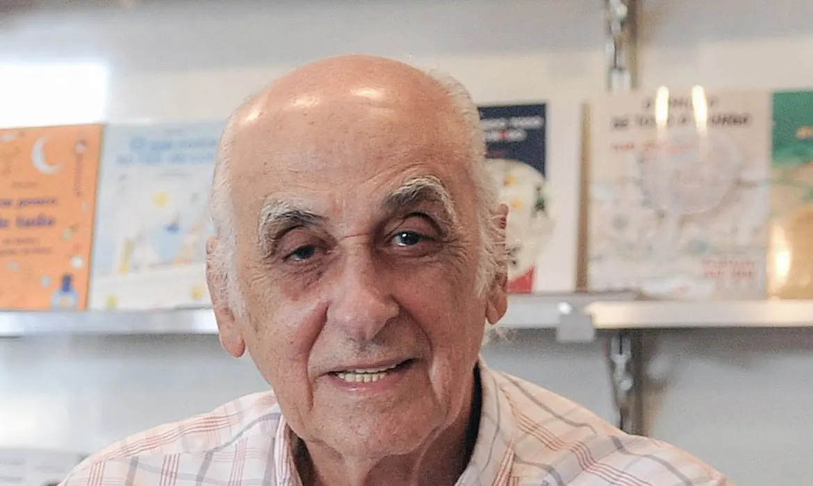 Morre aos 95 anos Zuenir Ventura, um dos principais nomes do jornalismo brasileiro