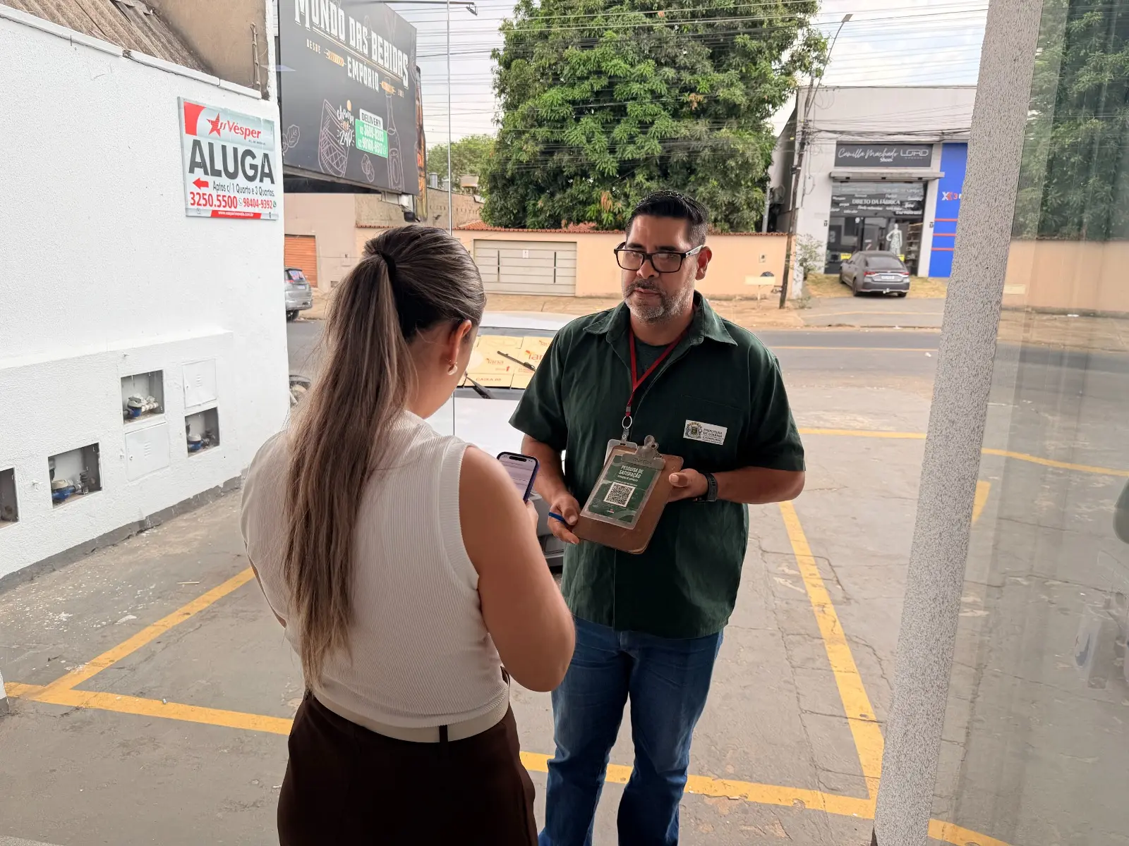 Insatisfação com varrição em Goiânia cai quase pela metade em um ano, aponta pesquisa