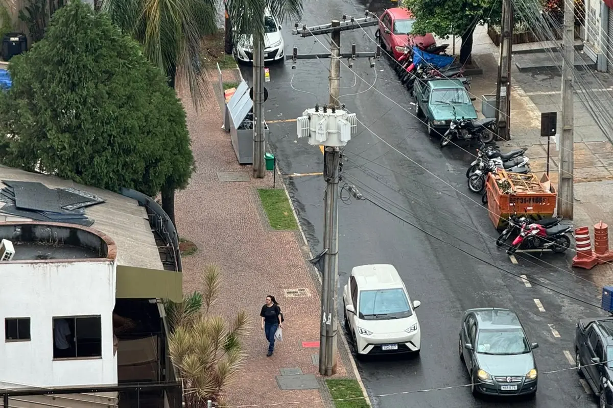 Rua T 36 com problemas de energia elétrica Foto Divulgação 1200 por 800