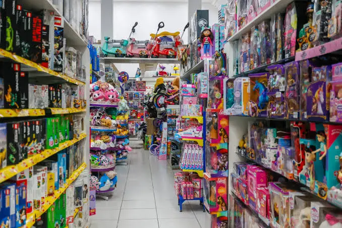 Dia das Crianças exige atenção na compra de brinquedos; veja cuidados e regras de troca
