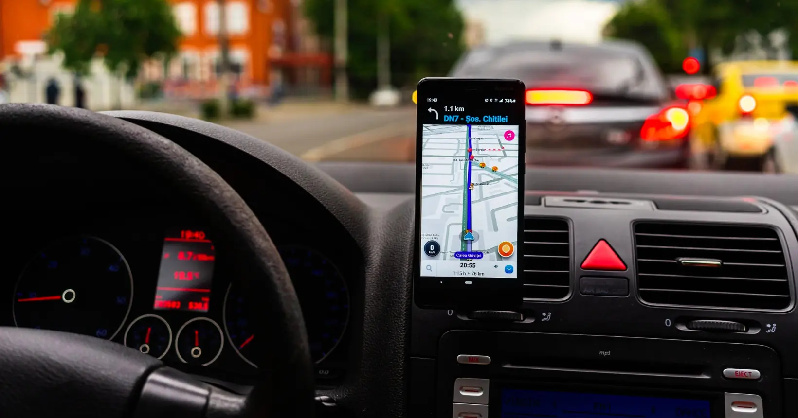 Chuva em Goiânia: Waze vai alertar motoristas sobre alagamentos e vias interditadas; saiba como
