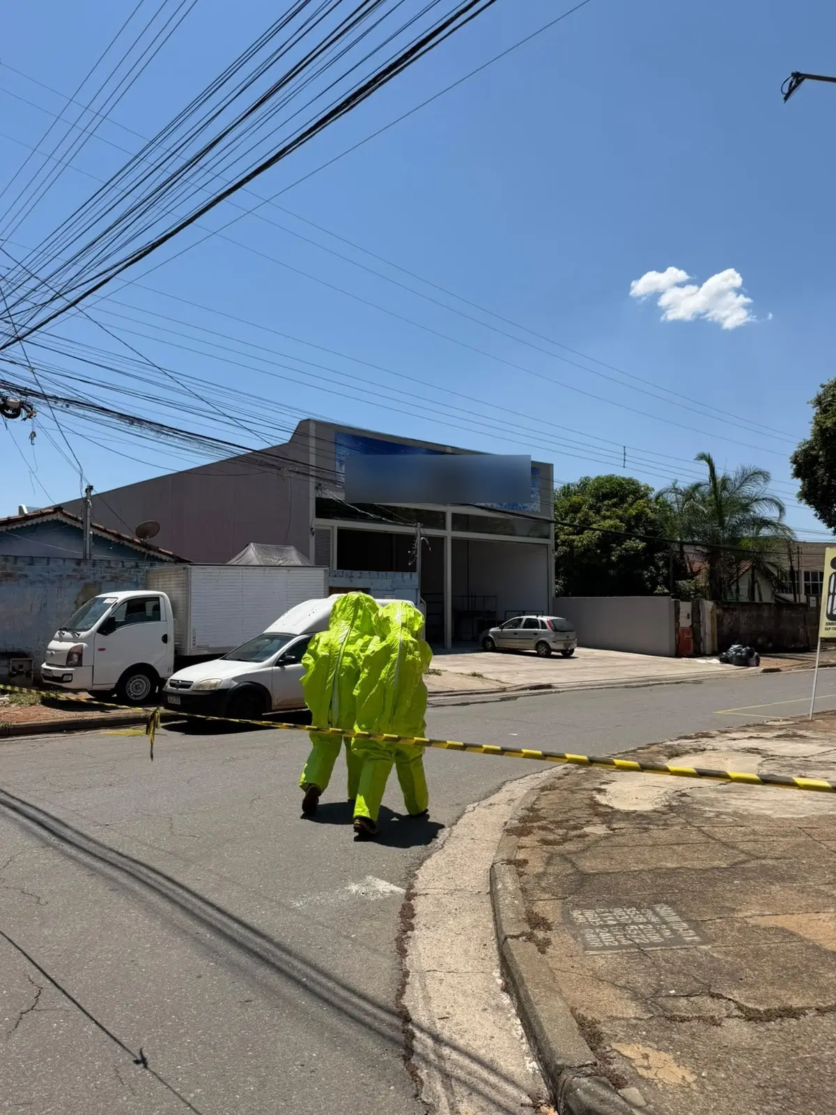 Vazamento de amônia em fábrica de gelo leva trabalhador ao Cais em Goiânia