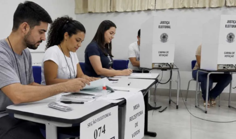 Eleicoes-2026-mesarios-voluntarios-terao-folgas-no-trabalho-auxilio-financeiro-e-outros-beneficios-cadastro-ja-esta-aberto