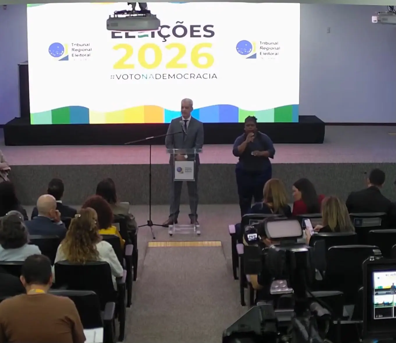 TRE-GO registra 32 trocas de urnas e avalia segundo turno como tranquilo, apesar da prorrogação nacional - Foto