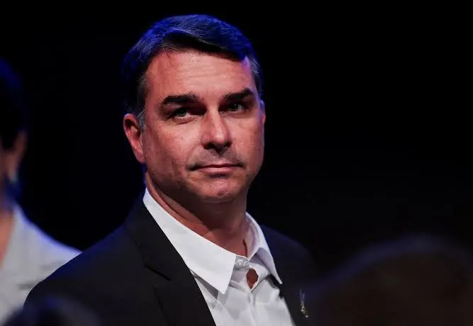 A atitude mais desprezível da família Bolsonaro é sempre a próxima