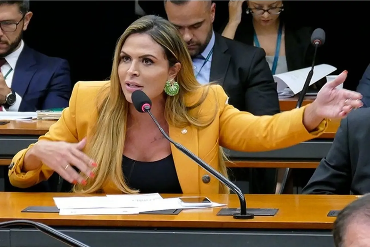 TV Serra Dourada não renova contrato da jornalista Silvye Alves